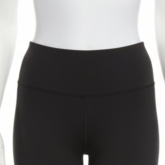 lululemon Women's Wunder Train High Rise Black Capri Leggings 2 - Picture 11 of 13